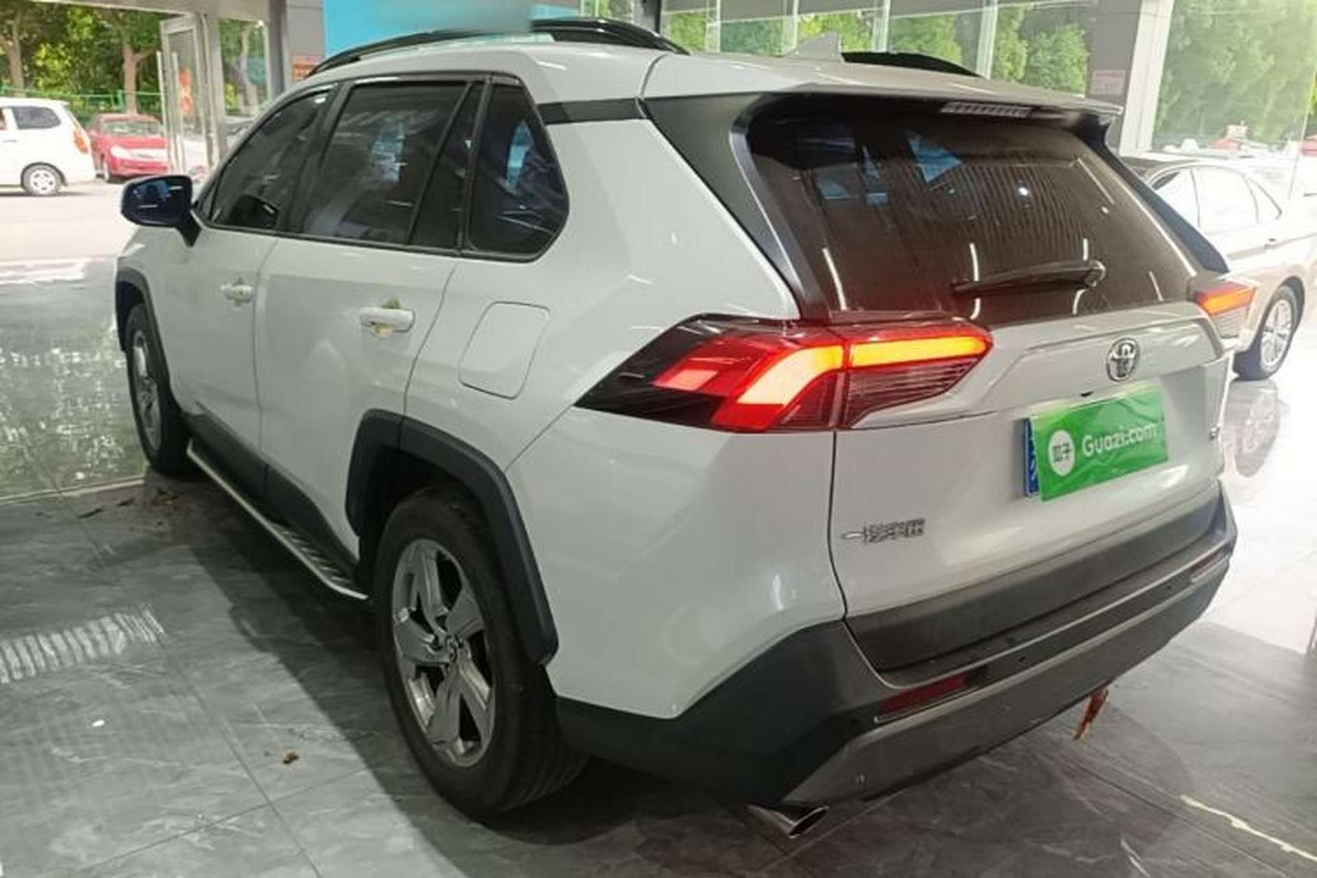Used Toyota RAV4 2022 2.0L CVT Two-Wheel Drive Fashion Plus Edition Rear Left 45 Deg