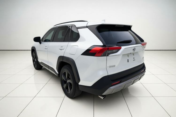 Used Toyota RAV4 2022 2.0L CVT 4x4 Style Plus Edition Rear Left 45 Deg