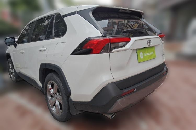 Used Toyota RAV4 2022 2.0L CVT Two-Wheel Drive Fashion Plus Edition Rear Left 45 Deg