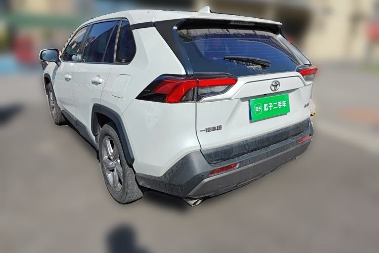 Used Toyota RAV4 2022 2.0L CVT Two-Wheel Drive Fashion Plus Edition Rear Left 45 Deg