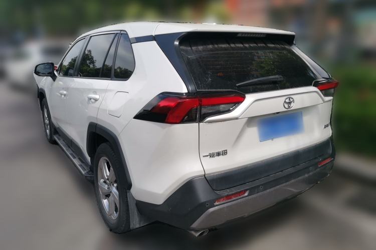 Used Toyota RAV4 2022 2.0L CVT Two-Wheel Drive Fashion Plus Edition Rear Left 45 Deg