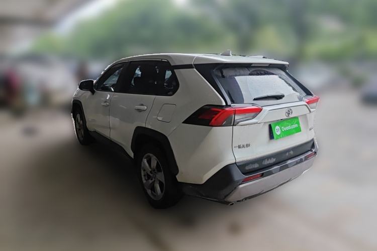 Used Toyota RAV4 2022 2.0L CVT Two-Wheel Drive Fashion Plus Edition Rear Left 45 Deg