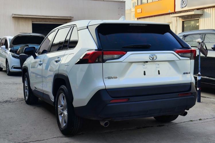Used Toyota RAV4 2022 2.0L CVT Two-Wheel Drive Urban Edition Rear Left 45 Deg