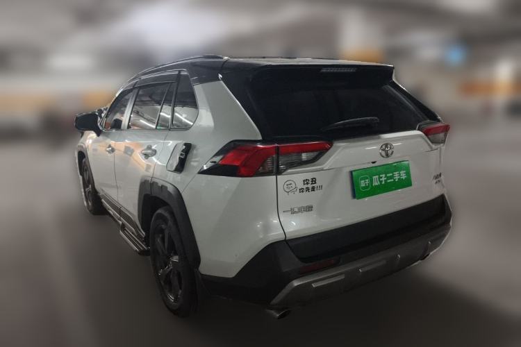 Used Toyota RAV4 2022 2.0L CVT 4x4 Style Plus Edition Rear Left 45 Deg