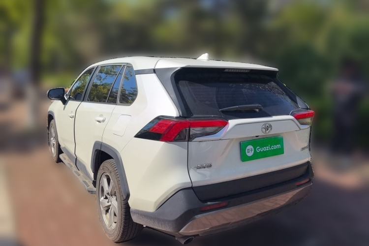 Used Toyota RAV4 2022 2.0L CVT Two-Wheel Drive Fashion Plus Edition Rear Left 45 Deg