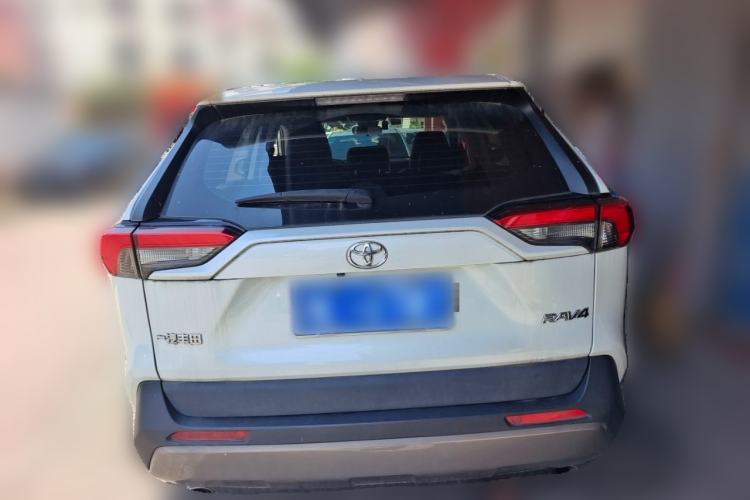 Used Toyota RAV4 2022 2.0L CVT Two-Wheel Drive Fashion Edition Rear