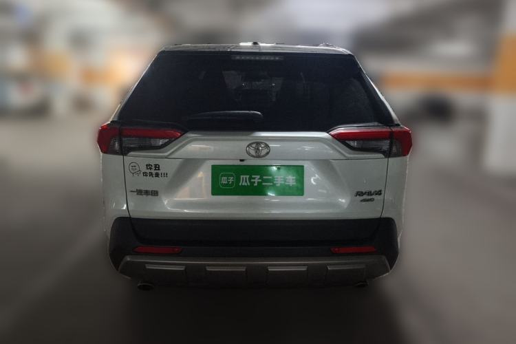 Used Toyota RAV4 2022 2.0L CVT 4x4 Style Plus Edition Rear