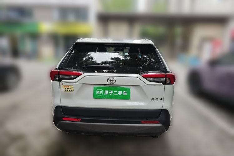 Used Toyota RAV4 2022 2.0L CVT Two-Wheel Drive Fashion Edition Rear