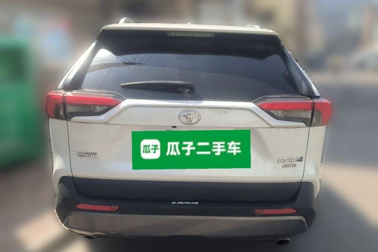 Used Toyota RAV4 2022 2.0L CVT Two-Wheel Drive Fashion Plus Edition Rear