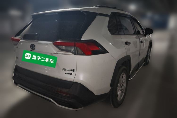 Used Toyota RAV4 2022 2.0L CVT Two-Wheel Drive Urban Edition Rear Right 45 Deg