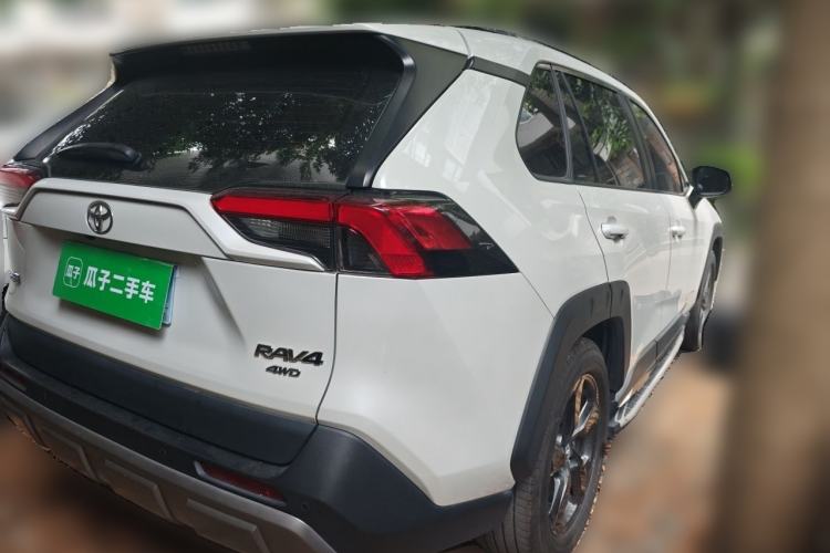 Used Toyota RAV4 2022 2.0L CVT 4x4 Style Plus Edition Rear Right 45 Deg