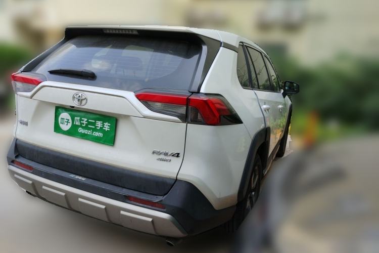 Used Toyota RAV4 2022 2.0L CVT 4x4 Style Plus Edition Rear Right 45 Deg