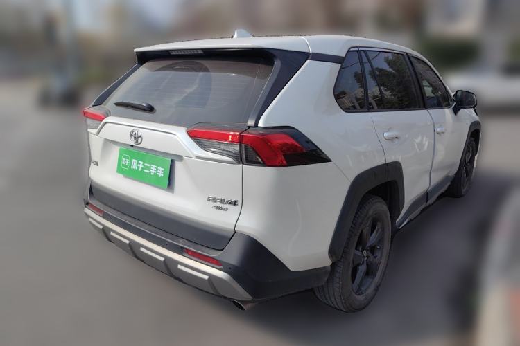 Used Toyota RAV4 2022 2.0L CVT 4x4 Style Plus Edition Rear Right 45 Deg