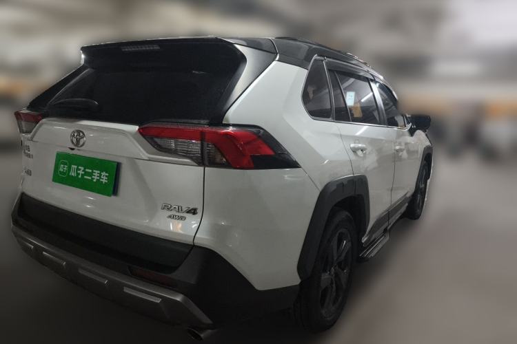 Used Toyota RAV4 2022 2.0L CVT 4x4 Style Plus Edition Rear Right 45 Deg