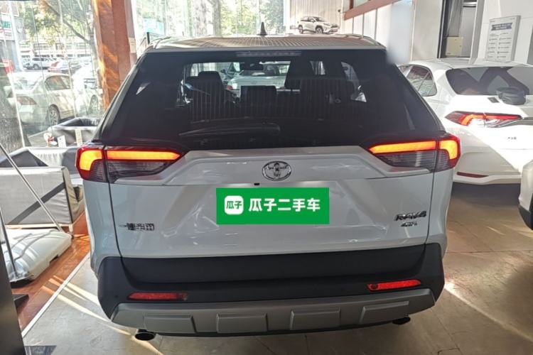 Used Toyota RAV4 2022 2.0L CVT 4x4 Style Plus Edition Rear