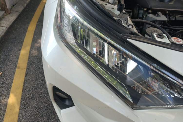 Used Toyota RAV4 2022 2.0L CVT Two-Wheel Drive Fashion Edition Right Front Headlight