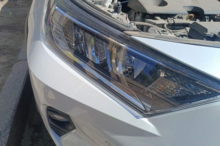 Used Toyota RAV4 2022 2.0L CVT 4x4 Style Plus Edition Right Front Headlight