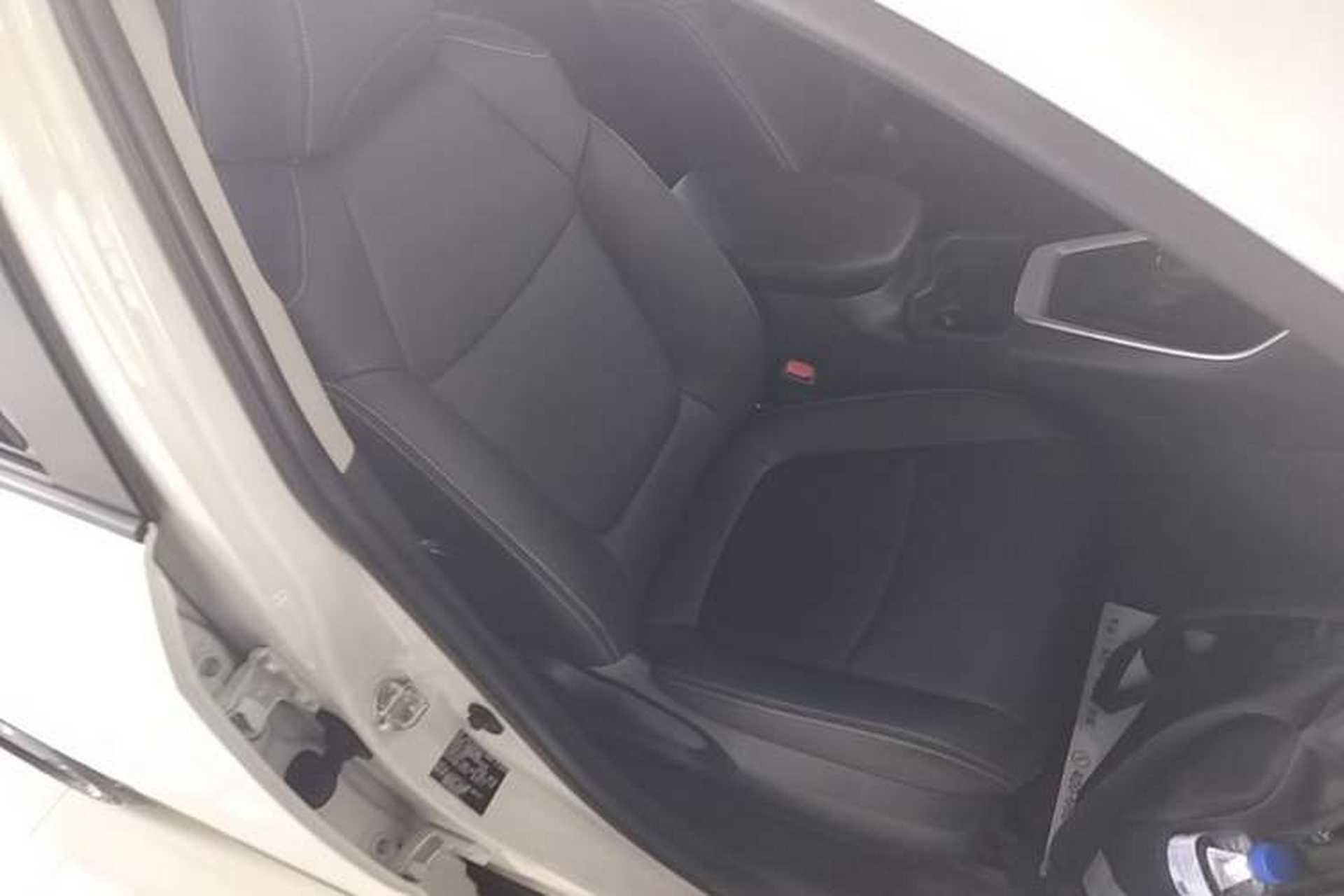 Used Toyota RAV4 2022 2.0L CVT Two-Wheel Drive Fashion Edition Right Front Seat