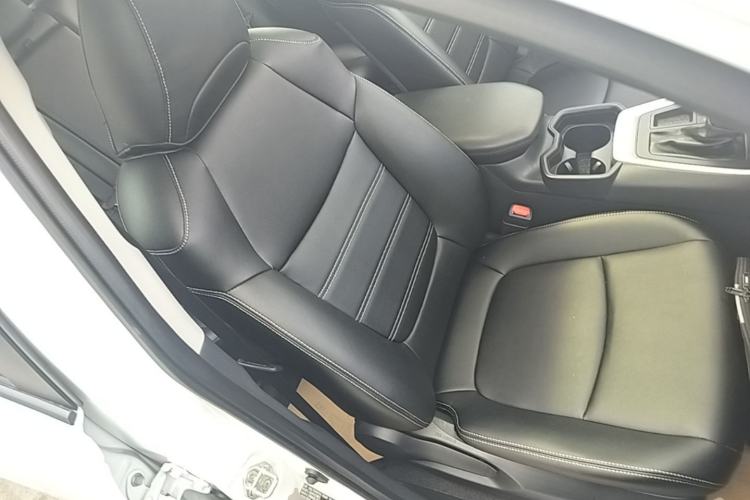 Used Toyota RAV4 2022 2.0L CVT Two-Wheel Drive Fashion Edition Right Front Seat