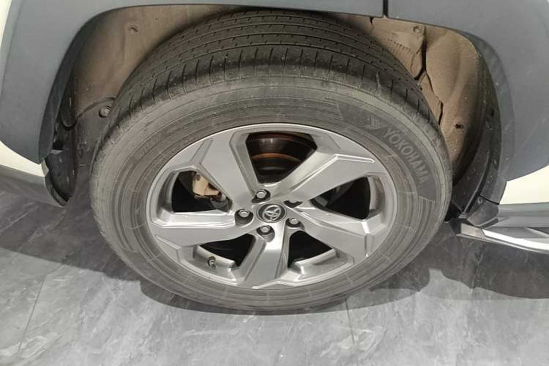 Used Toyota RAV4 2022 2.0L CVT Two-Wheel Drive Fashion Plus Edition Right Rear Wheel Hub