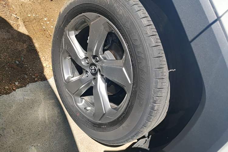 Used Toyota RAV4 2022 Dual-Engine 2.5L E-CVT Two-Wheel Drive Elite Edition Right Rear Wheel Hub