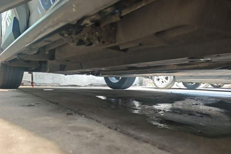 Used Toyota RAV4 2022 2.0L CVT Two-Wheel Drive Fashion Edition Right Side Sill