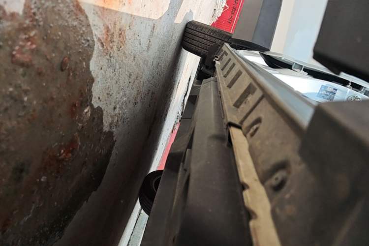 Used Toyota RAV4 2022 2.0L CVT Two-Wheel Drive Fashion Plus Edition Right Side Sill