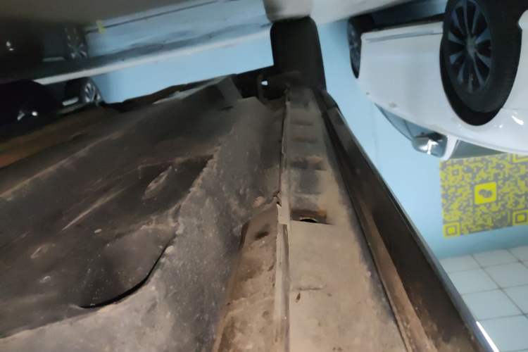 Used Toyota RAV4 2022 2.0L CVT Two-Wheel Drive Fashion Plus Edition Right Side Sill