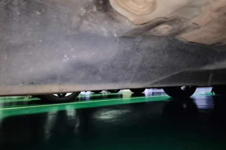 Used Toyota RAV4 2022 2.0L CVT Two-Wheel Drive Fashion Plus Edition Right Side Sill