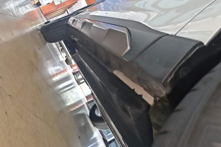 Used Toyota RAV4 2022 2.0L CVT 4x4 Style Plus Edition Right Side Sill