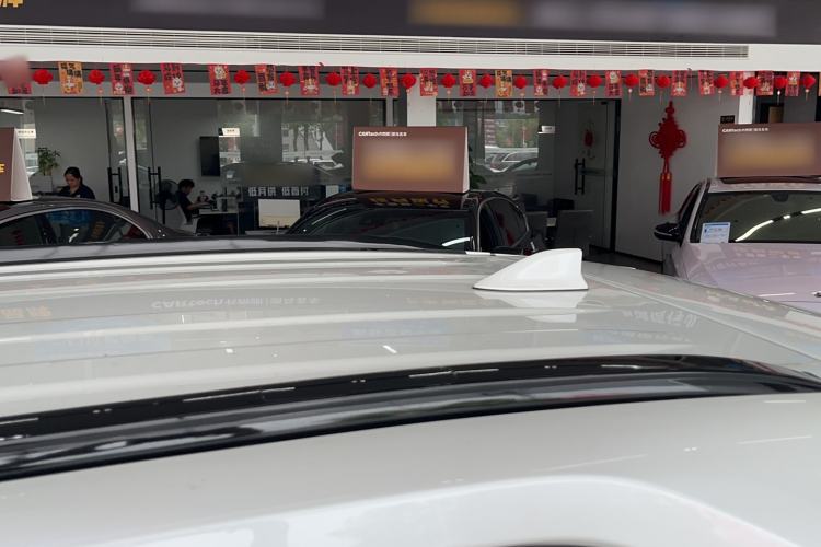 Used Toyota RAV4 2022 2.0L CVT Two-Wheel Drive Urban Edition Roof