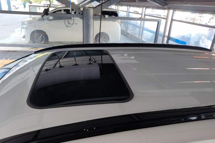 Used Toyota RAV4 2022 2.0L CVT Two-Wheel Drive Fashion Edition Roof