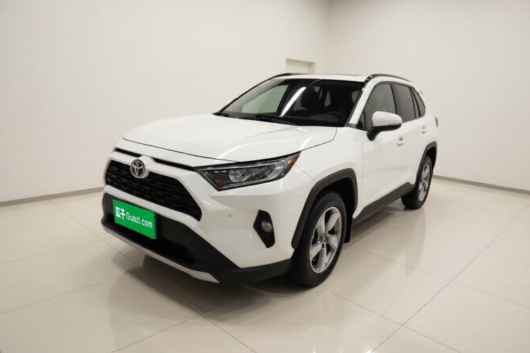 Used Toyota RAV4 2022 2.0L CVT Two-Wheel Drive Fashion Plus Edition Guazi used car, China used car export, Used car for sale, Used  cars, Cheapest cars for sale