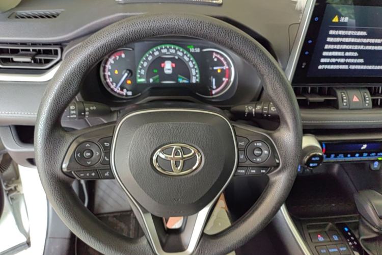 Used Toyota RAV4 2022 2.0L CVT Two-Wheel Drive Fashion Edition Steering Wheel