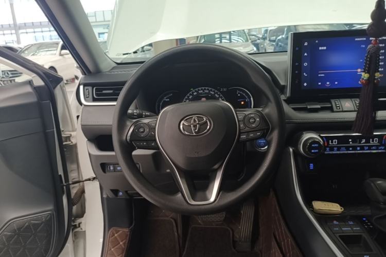 Used Toyota RAV4 2022 Dual-Engine 2.5L E-CVT Two-Wheel Drive Elite Edition Steering Wheel