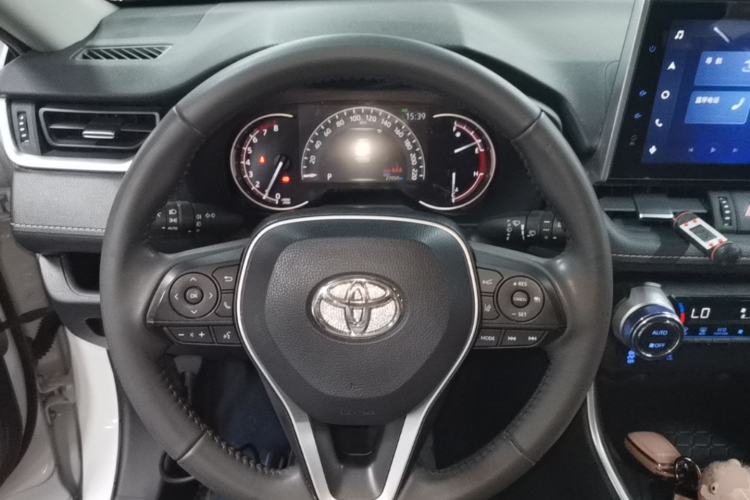 Used Toyota RAV4 2022 2.0L CVT Two-Wheel Drive Fashion Plus Edition Steering Wheel