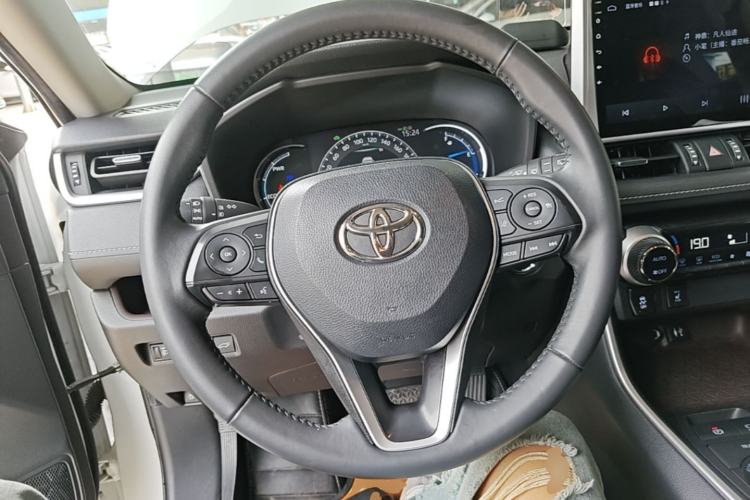 Used Toyota RAV4 2022 Dual-Engine 2.5L E-CVT Four-Wheel Drive Flagship Edition Steering Wheel