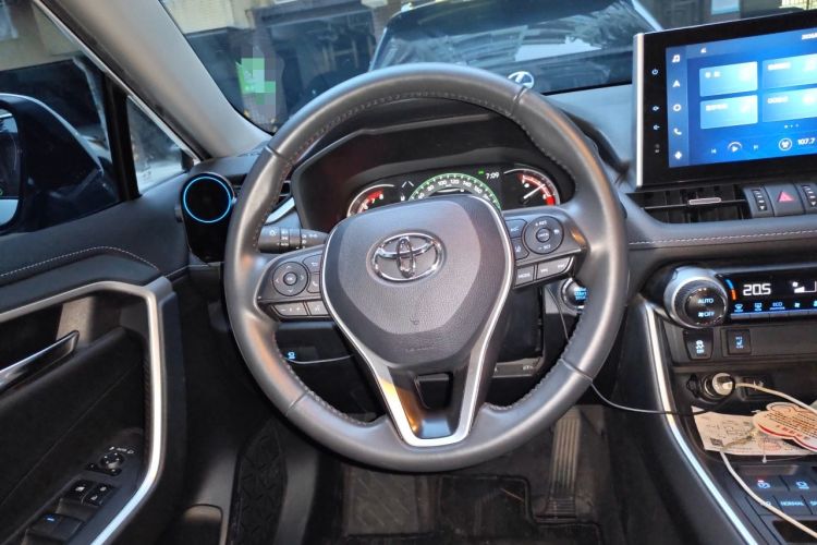 Used Toyota RAV4 2022 2.0L CVT Two-Wheel Drive Fashion Plus Edition Steering Wheel