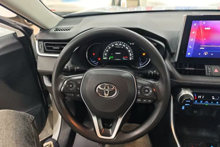 Used Toyota RAV4 2022 Dual-Engine 2.5L E-CVT Two-Wheel Drive Elite Edition Steering Wheel