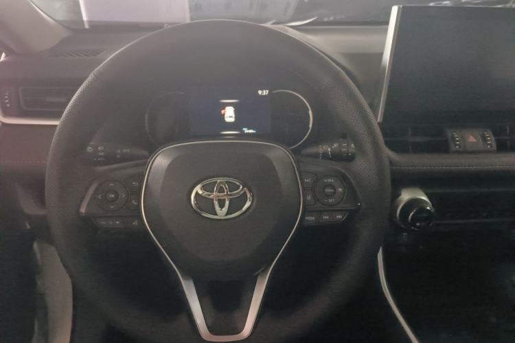 Used Toyota RAV4 2022 2.0L CVT Two-Wheel Drive Fashion Edition Steering Wheel