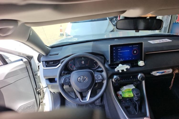 Used Toyota RAV4 2022 2.0L CVT Two-Wheel Drive Fashion Edition Steering Wheel