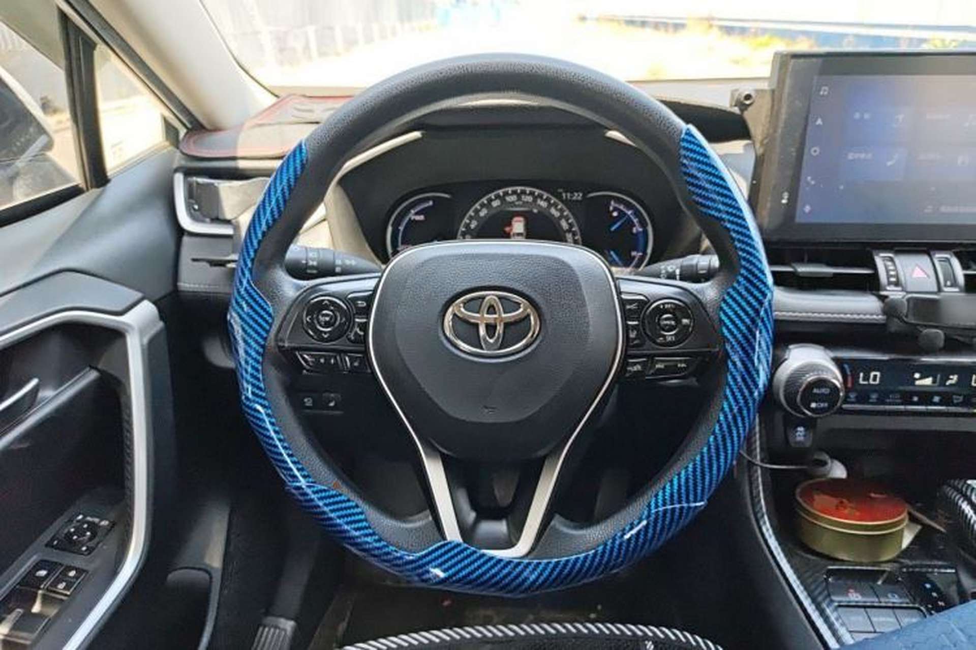 Used Toyota RAV4 2022 Dual-Engine 2.5L E-CVT Two-Wheel Drive Elite Edition Steering Wheel