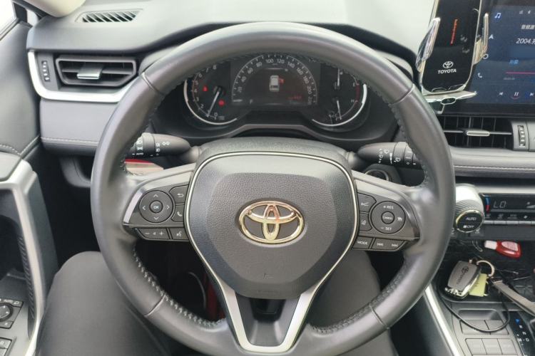 Used Toyota RAV4 2022 2.0L CVT Two-Wheel Drive Fashion Plus Edition Steering Wheel