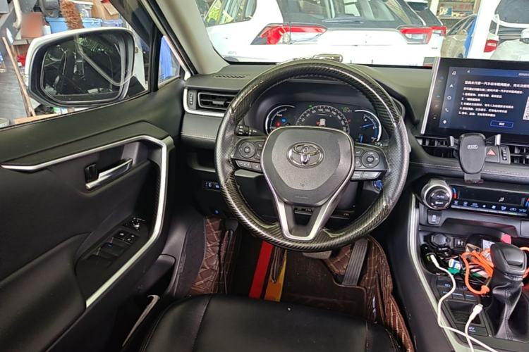 Used Toyota RAV4 2022 Dual-Engine 2.5L E-CVT Two-Wheel Drive Elite Edition Steering Wheel