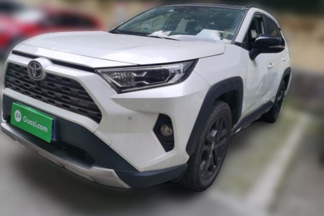 Used Toyota RAV4 2022 2.0L CVT Four-Wheel Drive Premium Edition