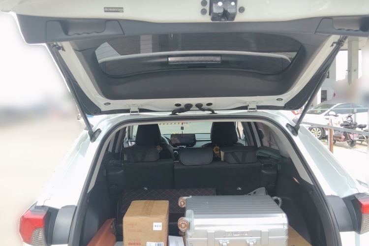 Used Toyota RAV4 2022 2.0L CVT Two-Wheel Drive Urban Edition Trunk