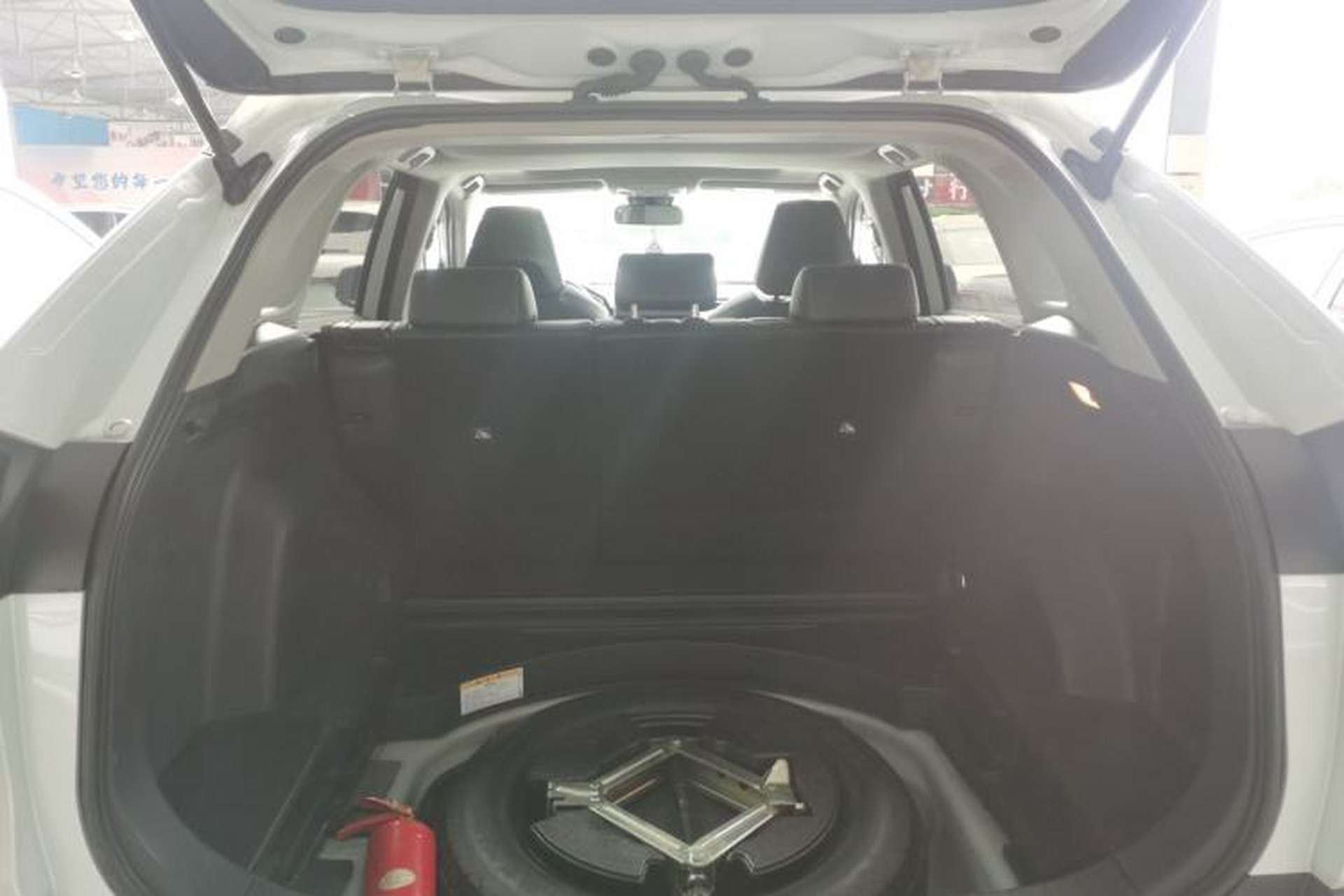 Used Toyota RAV4 2022 2.0L CVT Two-Wheel Drive Fashion Plus Edition Trunk