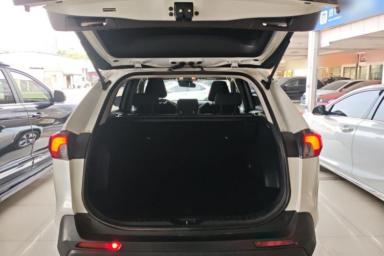Used Toyota RAV4 2022 2.0L CVT Two-Wheel Drive Urban Edition Trunk