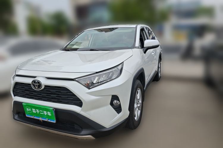 Used Toyota RAV4 2022 2.0L CVT Two-Wheel Drive Urban Edition Guazi used car, China used car export, Used car for sale, Used cars, Cheapest cars for sale