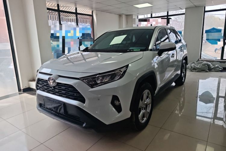 Used Toyota RAV4 2022 2.0L CVT Two-Wheel Drive Fashion Plus Edition Guazi used car, China used car export, Used car for sale, Used  cars, Cheapest cars for sale